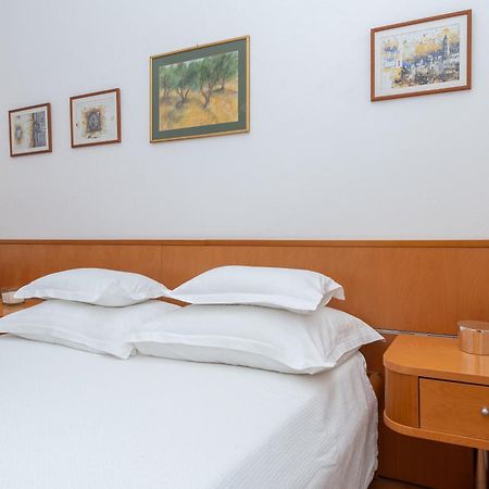 Apartments Sokol Makarska Luaran gambar