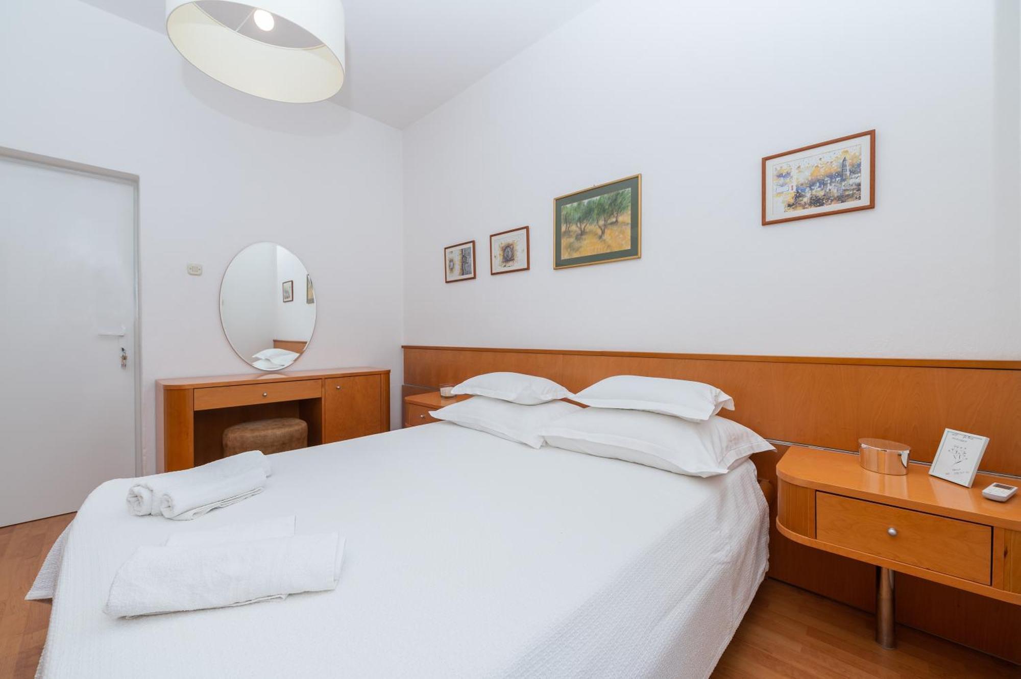 Apartments Sokol Makarska Luaran gambar